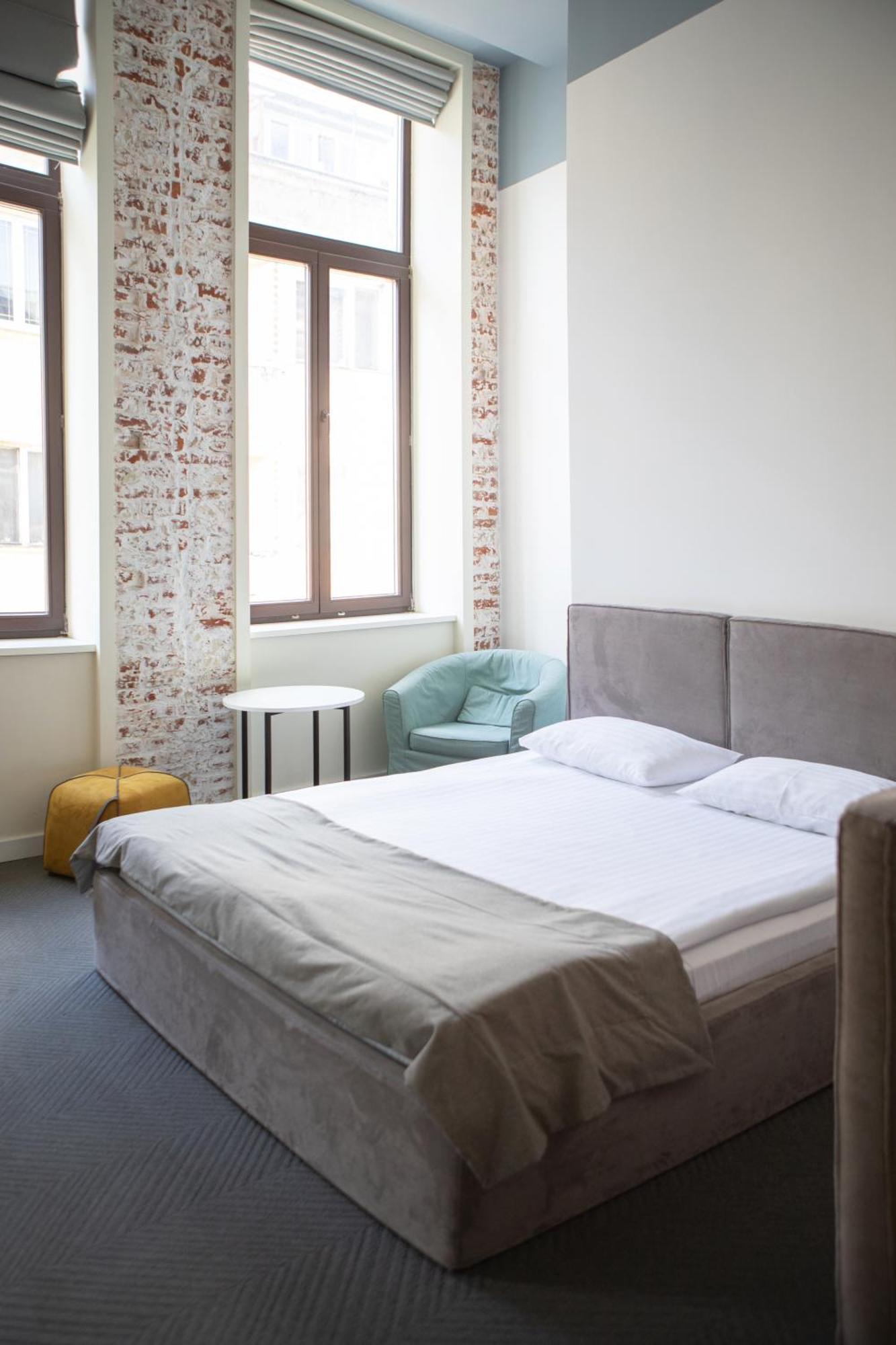 Ferenc Hotel & Restaurant Lviv Buitenkant foto